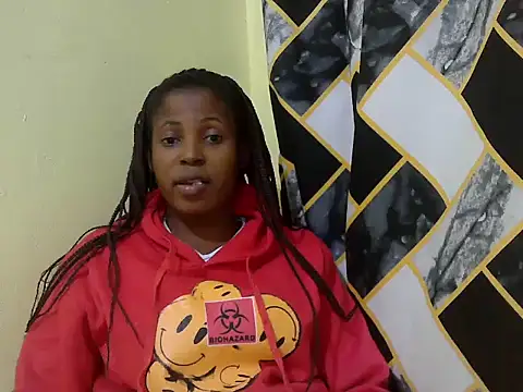 lilmomaa online show from July 2026 12:03:01 AM