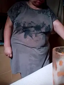 oksana72 online show from June 2026 06:44:01 AM