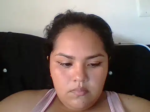 MiaBloom0 online show from July 2026 06:20:01 PM