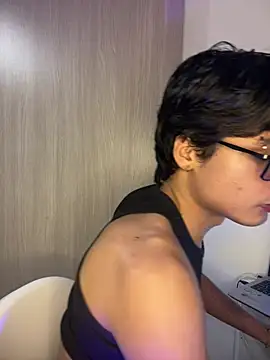 Snapshot of maximo_2019 chatting on June 2026 09:03:02 PM maximo 2019 online show from June 2026 09:03:02 PM