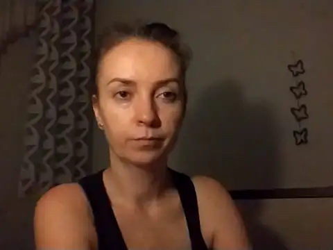 JenniferAlone online show from July 2026 08:14:01 PM