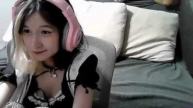 Snapshot of Lilfain_baby chatting on July 2026 11:08:02 AM Lilfain baby online show from July 2026 11:08:02 AM