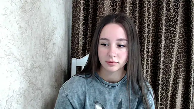 Snapshot of Tina_tin85 chatting on August 2026 07:45:02 PM Tina tin85 online show from August 2026 07:45:02 PM