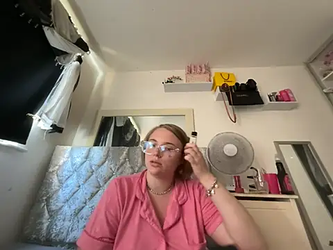 Violetsinxx online show from June 2026 01:31:01 PM