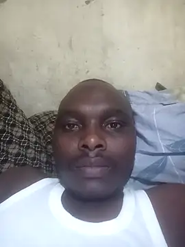 Snapshot of sweetmaster254 chatting on July 2026 04:02:01 PM sweetmaster254 online show from July 2026 04:02:01 PM