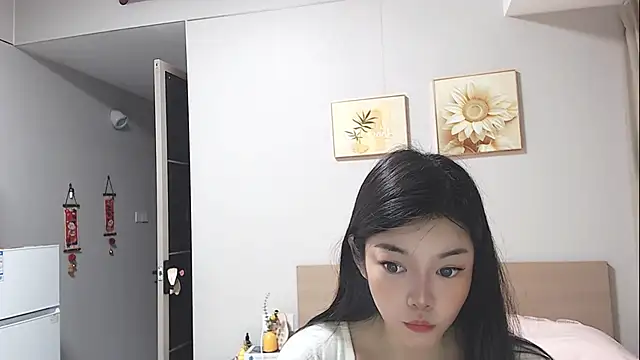 Snapshot of lucky-xiaolu chatting on June 2026 07:43:01 AM lucky-xiaolu online show from June 2026 07:43:01 AM