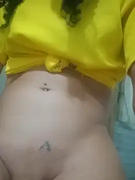 bonequinhaGatinha online show from June 2026 11:38:02 PM