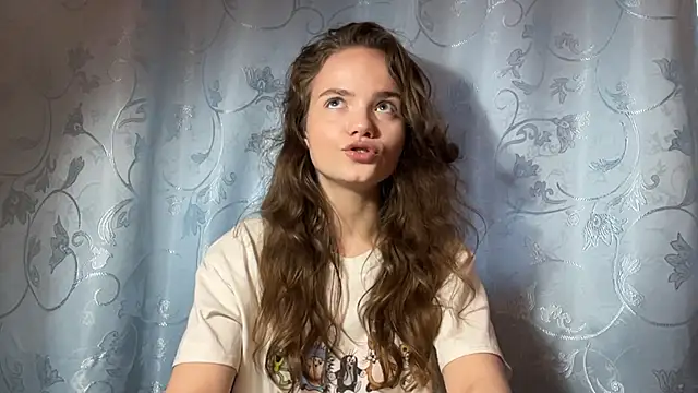 MandaLippeatt online show from June 2026 04:29:02 PM