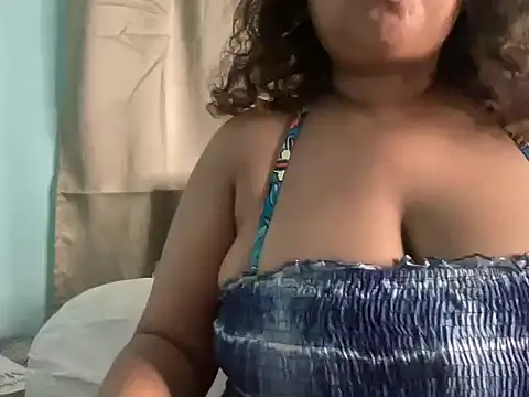 Snapshot of ayendrila_2 chatting on August 2026 09:14:01 PM ayendrila 2 online show from August 2026 09:14:01 PM
