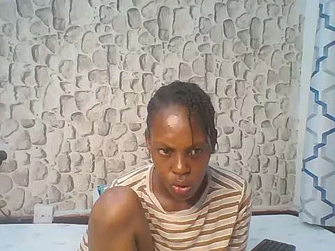 Snapshot of Polly_sexy001 chatting on June 2026 12:19:01 AM Polly sexy001 online show from June 2026 12:19:01 AM