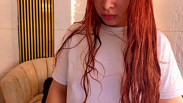 Snapshot of sofia_red_cn chatting on July 2026 01:52:01 AM sofia red cn online show from July 2026 01:52:01 AM