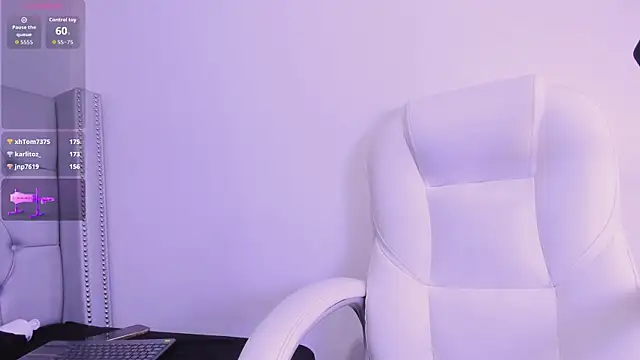 Snapshot of Luna__Velvett_ chatting on July 2026 03:03:02 PM Luna Velvett online show from July 2026 03:03:02 PM