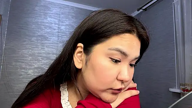 Snapshot of takatsukisenn chatting on June 2026 07:56:02 PM takatsukisenn online show from June 2026 07:56:02 PM