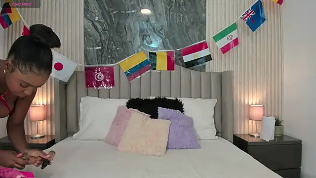TiiffanyJackson1 online show from July 2026 10:23:02 PM