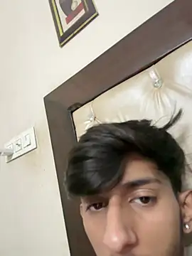 Snapshot of ronnnnn718 chatting on July 2026 10:30:02 AM ronnnnn718 online show from July 2026 10:30:02 AM
