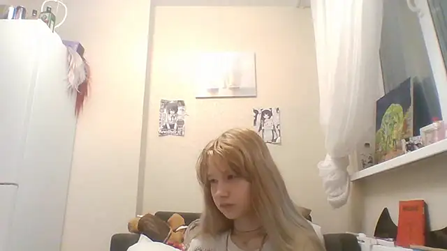 Snapshot of DinaKolter chatting on July 2026 05:12:02 PM DinaKolter online show from July 2026 05:12:02 PM