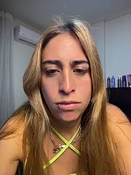 Snapshot of NicoleWilder chatting on July 2026 12:12:01 PM NicoleWilder online show from July 2026 12:12:01 PM