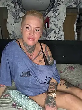 InkedMissLaBaehm online show from June 2026 09:38:01 PM