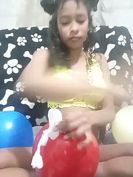 AlmaDream online show from June 2026 03:44:02 AM