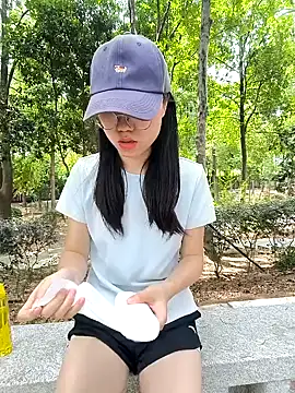 Snapshot of xiaomin666 chatting on July 2026 02:53:02 AM xiaomin666 online show from July 2026 02:53:02 AM