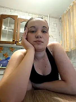 VinnieLoryzi online show from June 2026 11:03:02 PM