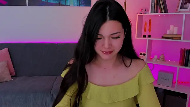 Snapshot of MaddieMeyer chatting on July 2026 03:43:01 AM MaddieMeyer online show from July 2026 03:43:01 AM