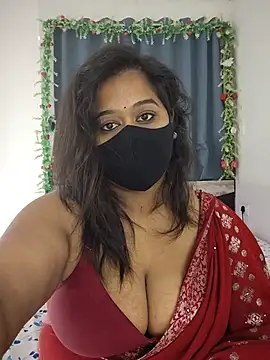 Snapshot of beauty_lisa- chatting on July 2026 12:34:02 PM beauty lisa- online show from July 2026 12:34:02 PM