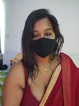 Snapshot of beauty_lisa- chatting on July 2026 08:28:02 AM beauty lisa- online show from July 2026 08:28:02 AM
