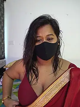 Snapshot of beauty_lisa- chatting on July 2026 08:39:01 AM beauty lisa- online show from July 2026 08:39:01 AM
