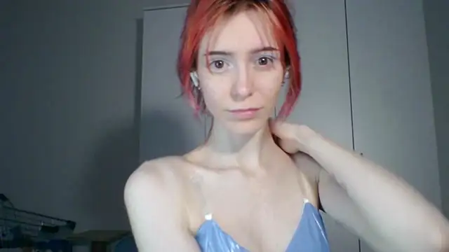 Snapshot of KayleneWesterberg chatting on June 2026 03:16:01 PM KayleneWesterberg online show from June 2026 03:16:01 PM