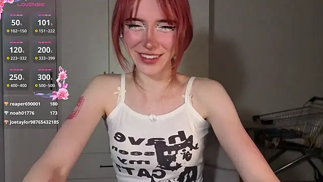 Snapshot of KayleneWesterberg chatting on July 2026 04:39:33 PM KayleneWesterberg online show from July 2026 04:39:33 PM