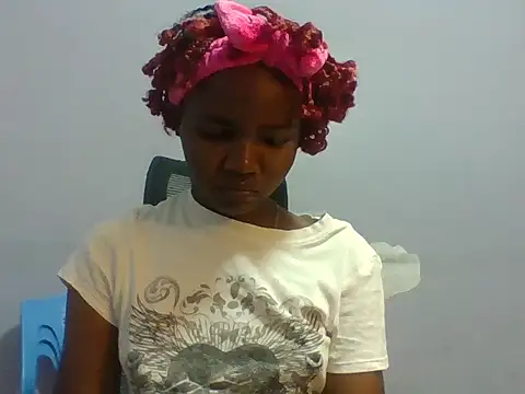 Snapshot of sexie_for_daddie chatting on July 2026 01:24:01 PM sexie for daddie online show from July 2026 01:24:01 PM