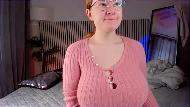 Snapshot of SonyaBabyn chatting on April 2026 10:32:02 AM SonyaBabyn online show from April 2026 10:32:02 AM