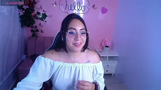 Snapshot of Ariabliss_ch chatting on June 2026 10:52:01 PM Ariabliss ch online show from June 2026 10:52:01 PM