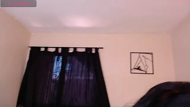 Veronica M online show from June 2026 06:18:02 PM