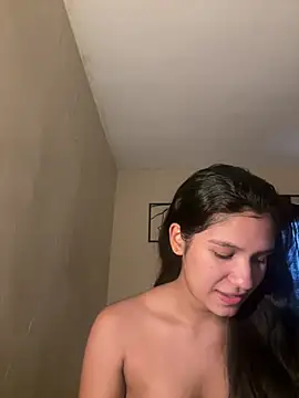 Veronica M online show from July 2026 06:42:02 PM