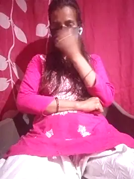 Snapshot of Desi_madamm chatting on June 2026 10:07:01 AM Desi madamm online show from June 2026 10:07:01 AM
