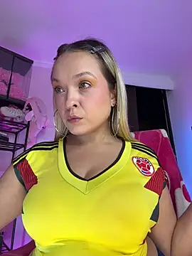 SaraAvila online show from June 2026 04:02:02 AM