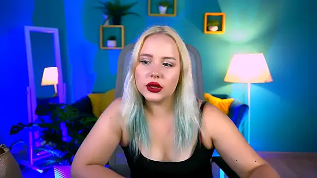 stellawatts online show from June 2026 08:05:02 AM