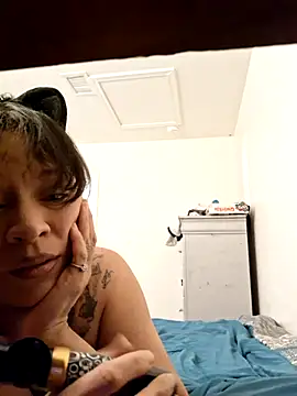 Snapshot of Joanshines chatting on July 2026 10:09:01 AM Joanshines online show from July 2026 10:09:01 AM