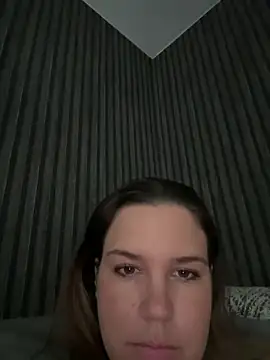 Lauretta1507 online show from June 2026 11:51:02 AM
