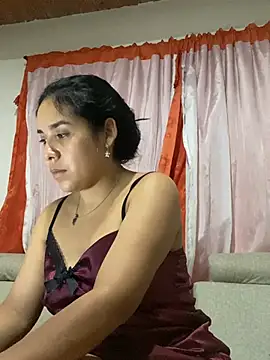 Snapshot of Celeste_Moom27 chatting on June 2026 02:24:02 AM Celeste Moom27 online show from June 2026 02:24:02 AM