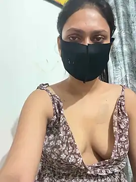 Snapshot of kavyq3791 chatting on July 2026 03:04:01 AM kavyq3791 online show from July 2026 03:04:01 AM