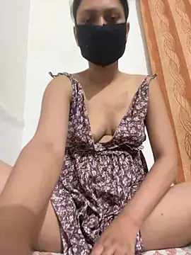 Snapshot of kavyq3791 chatting on July 2026 06:07:02 PM kavyq3791 online show from July 2026 06:07:02 PM