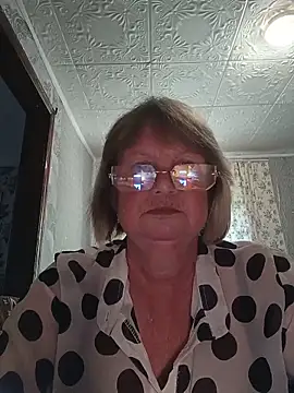 MilashkaCutie50 online show from June 2026 03:00:01 AM
