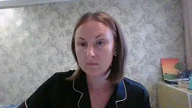 Snapshot of TashaLightX chatting on June 2026 06:32:01 PM TashaLightX online show from June 2026 06:32:01 PM