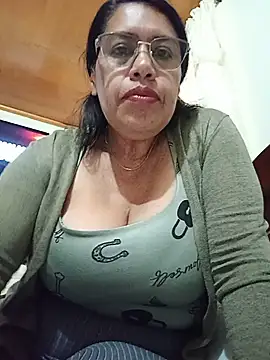 Snapshot of Emilif_ chatting on July 2026 08:48:01 PM Emilif online show from July 2026 08:48:01 PM