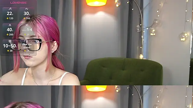 Snapshot of Lola_Blaze_ chatting on June 2026 07:44:02 AM Lola Blaze online show from June 2026 07:44:02 AM