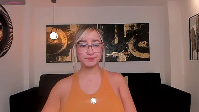 Snapshot of NovaSinclairX chatting on July 2026 11:24:01 AM NovaSinclairX online show from July 2026 11:24:01 AM