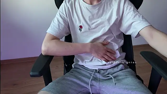 CyprianFireroom online show from June 2026 07:08:01 PM